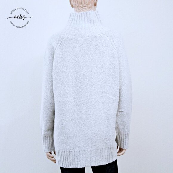 NWOT Korye Turtleneck Sweater Light Gray Women 1X - Picture 5 of 9